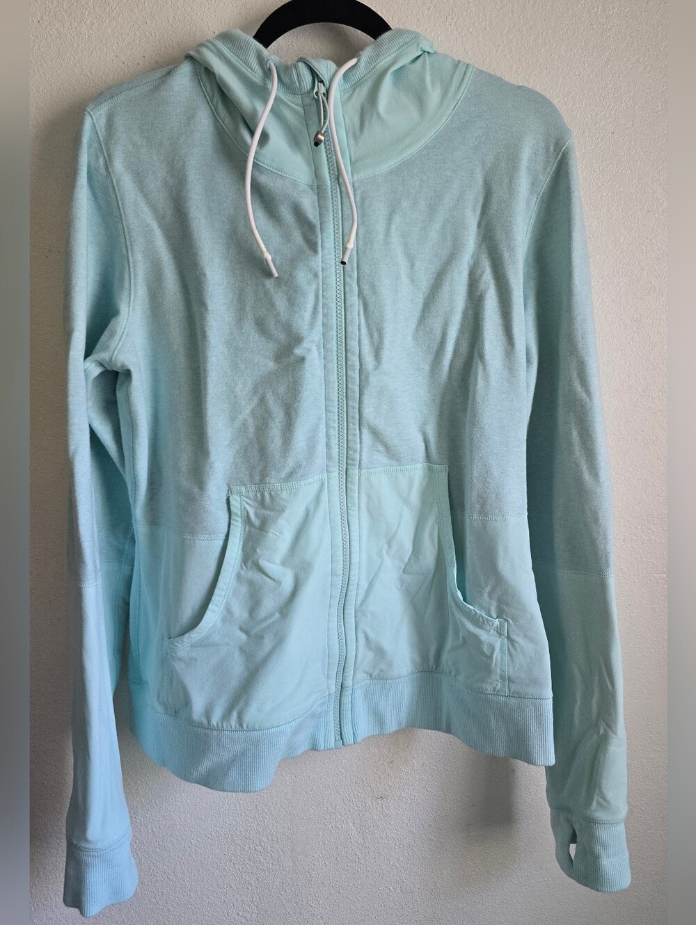 Lululemon Voyage Hoddie Size 12